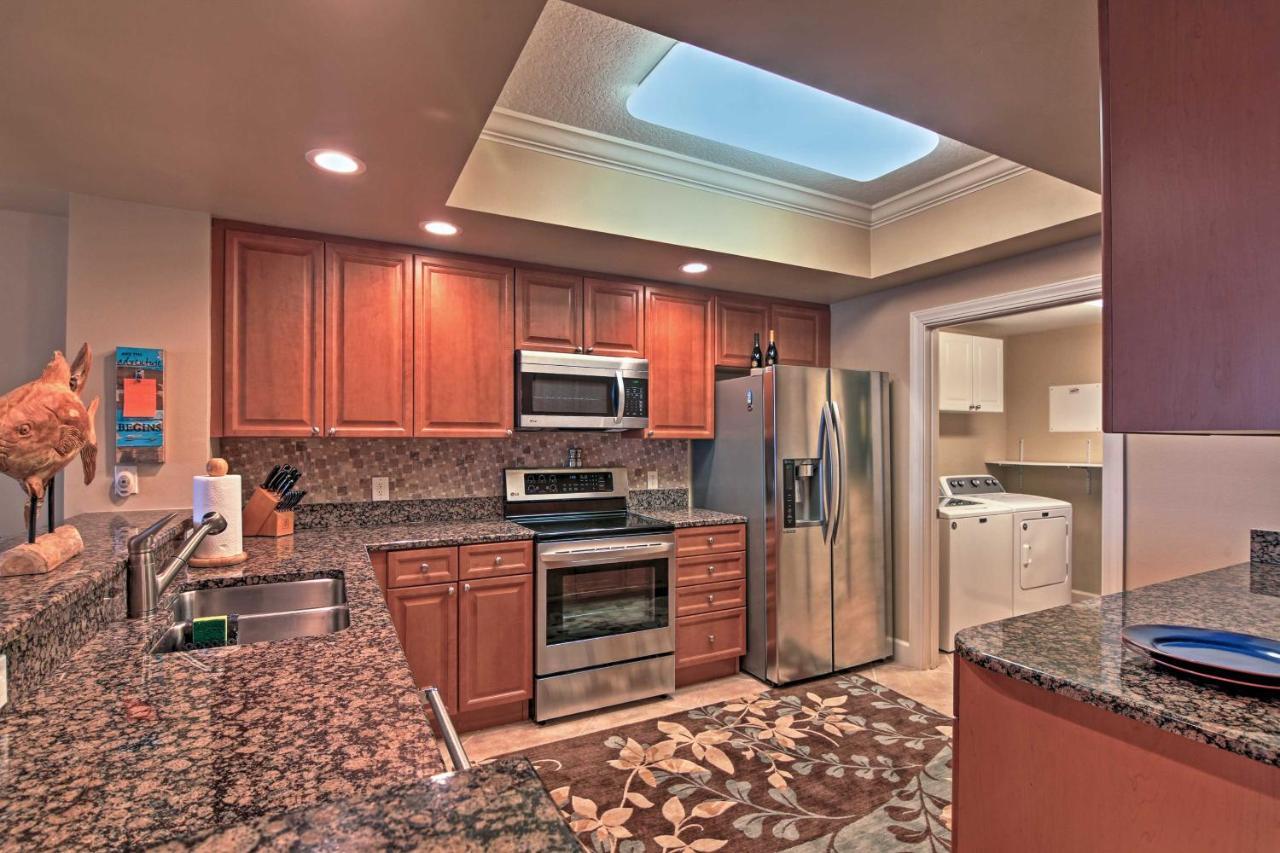 Beachfront Destin Condo With Pool And Harbor View! 외부 사진